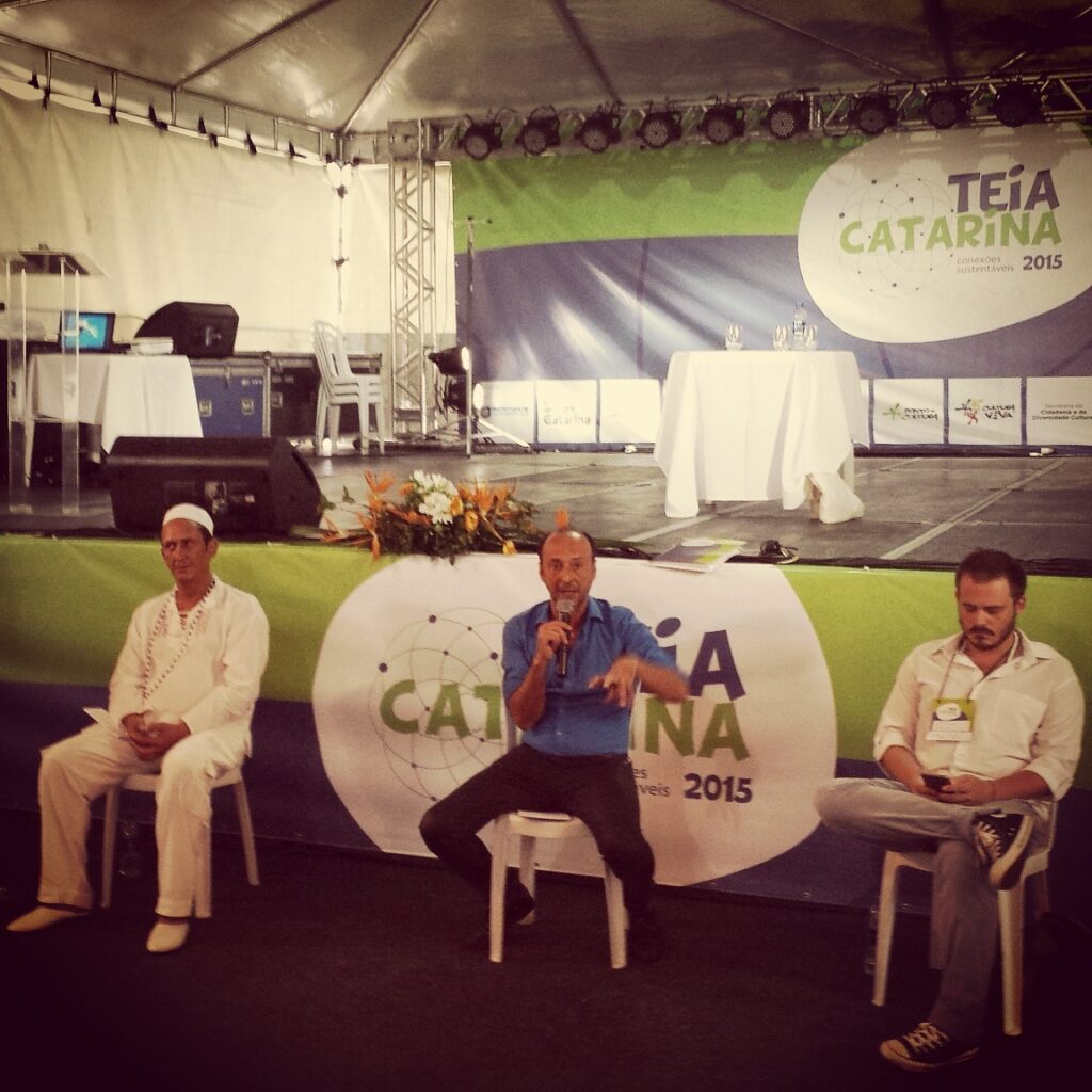Roda de Conversa sobre a Lei Cultura Viva desce do palco