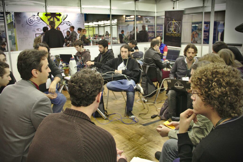 Atividades no Dumont Hackerspace